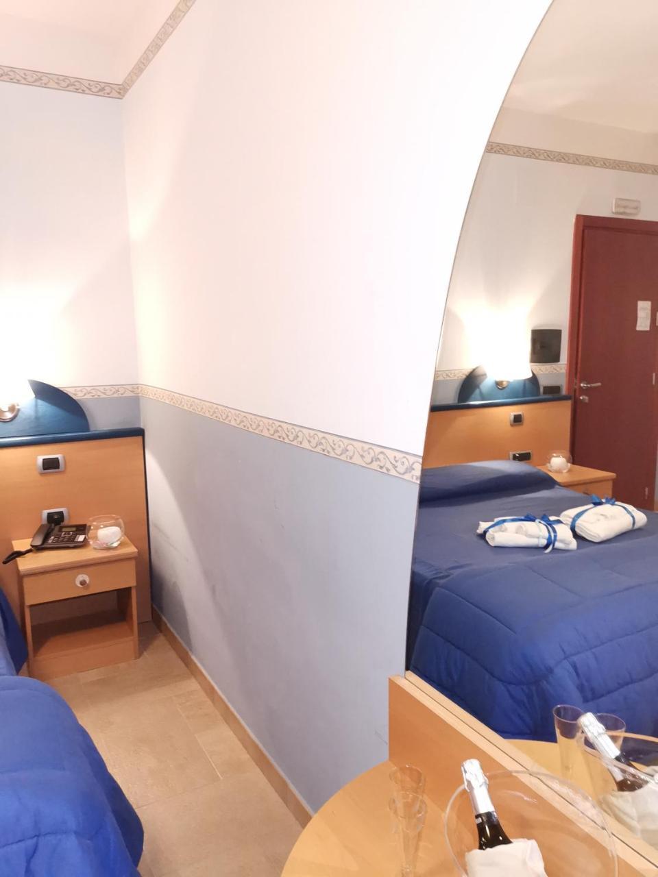 Santa Lucia Hotel Corigliano Calabro Exterior photo